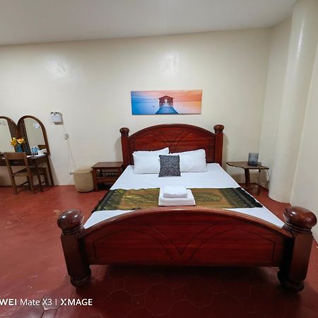 Medellin Seaview Inn Extérieur photo