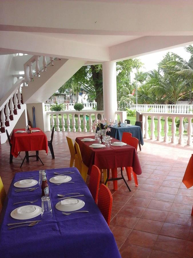 Medellin Seaview Inn Extérieur photo